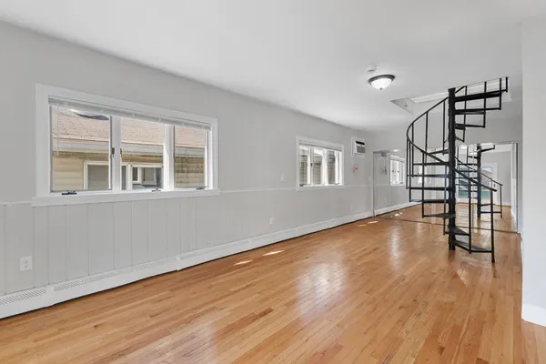 $3,200 | 7 Hawthorne Street, Unit 2, Everett, MA 02149