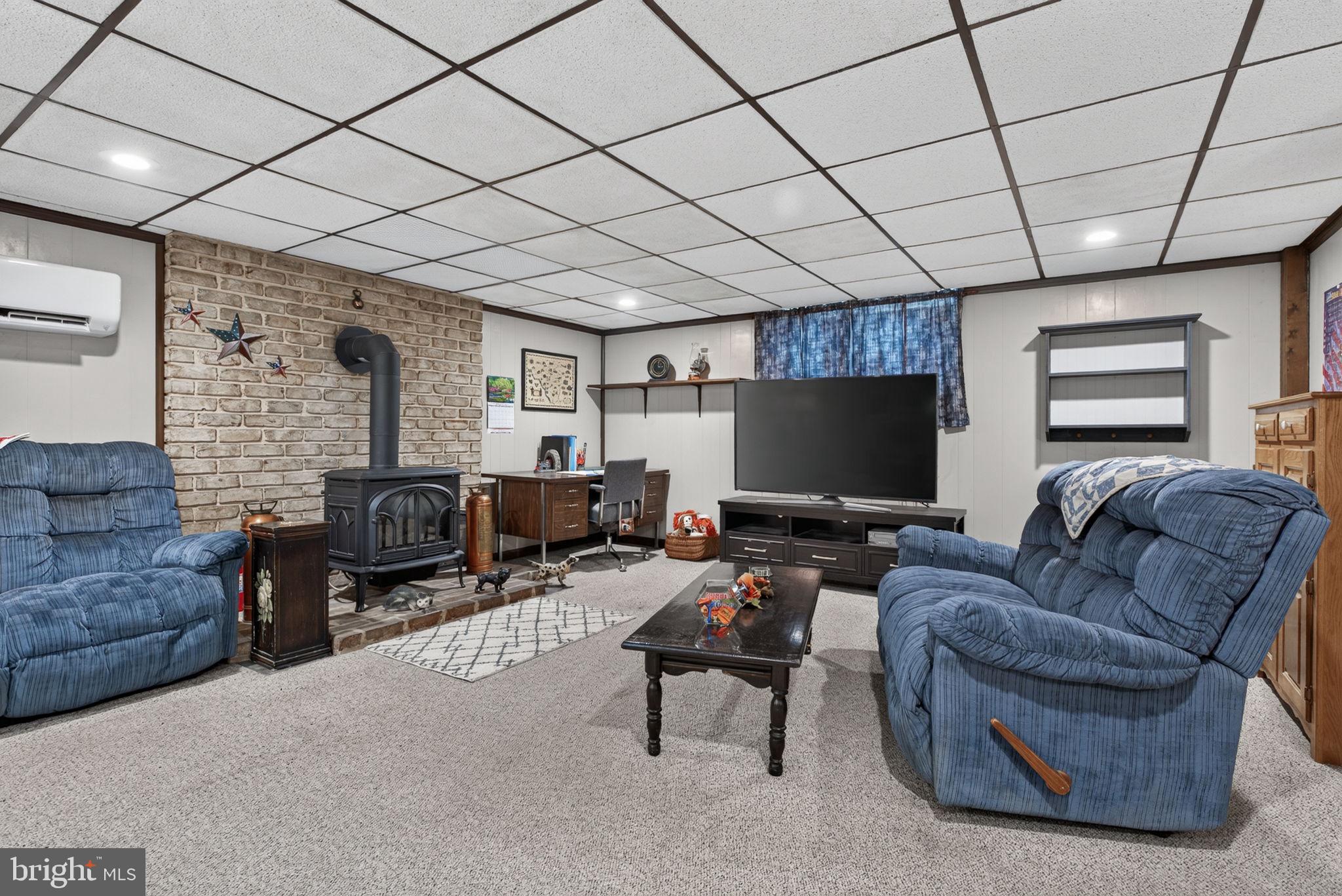 949 Brunnerville Road Lititz, PA 17543 - Photo 25 of 39 Don't be fooled - it is a gas stove - not wood
