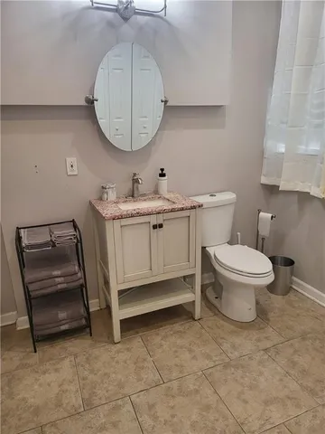 $1,800 | 500 Pelican Avenue, Unit D, New Orleans, LA 70114