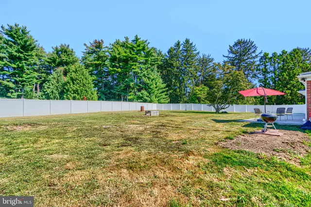 a view of an outdoor space and a yard