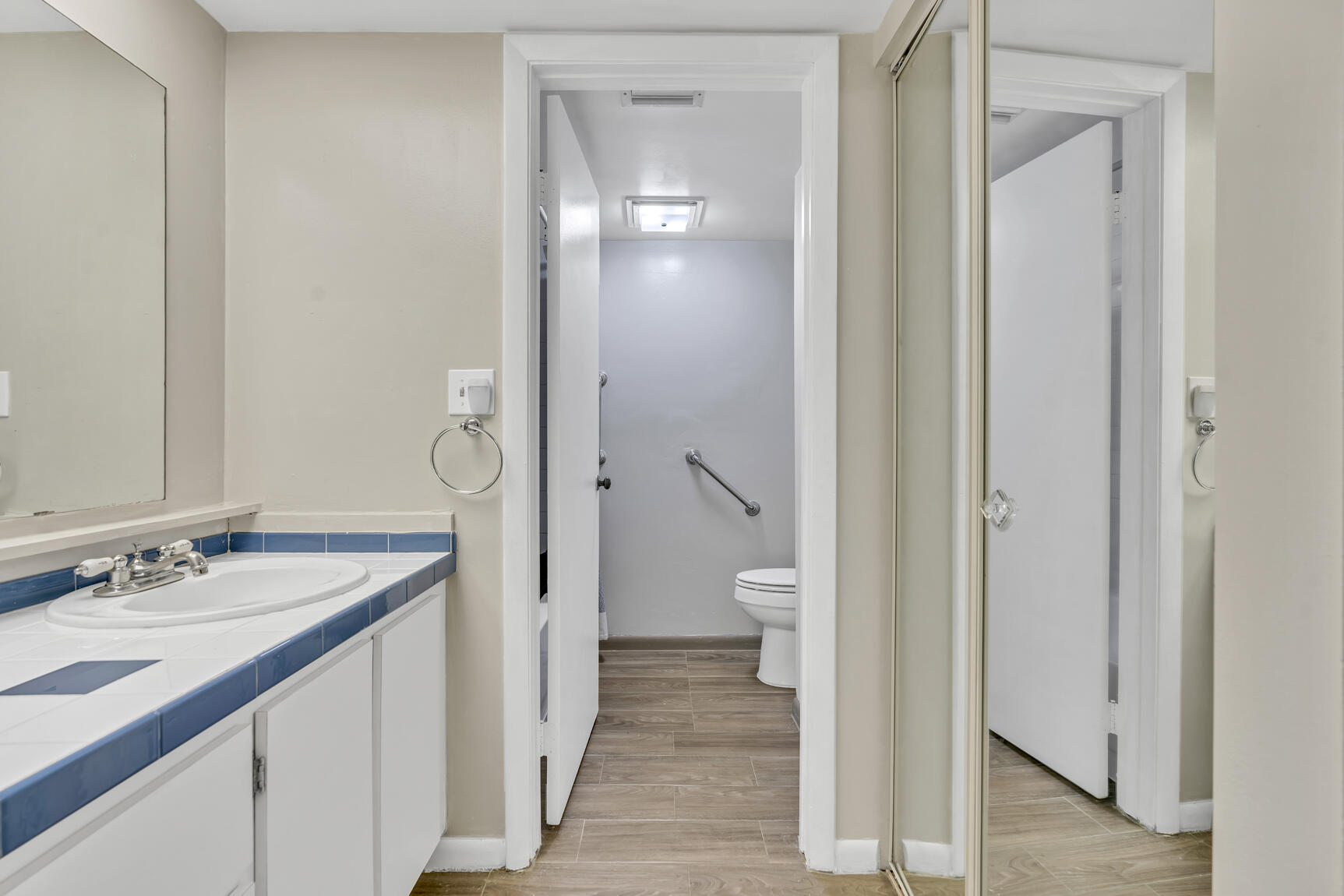 4585 Cherry Road West Palm Beach, FL 33417 - Photo 23 of 40 DSC07515