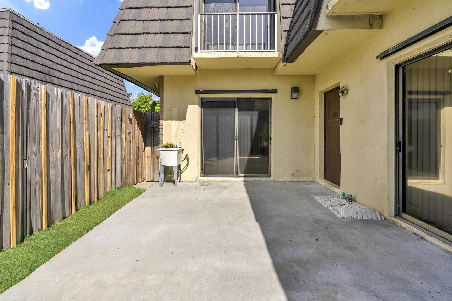 4585 Cherry Road West Palm Beach, FL 33417 - Photo 28 of 40 DSC07621