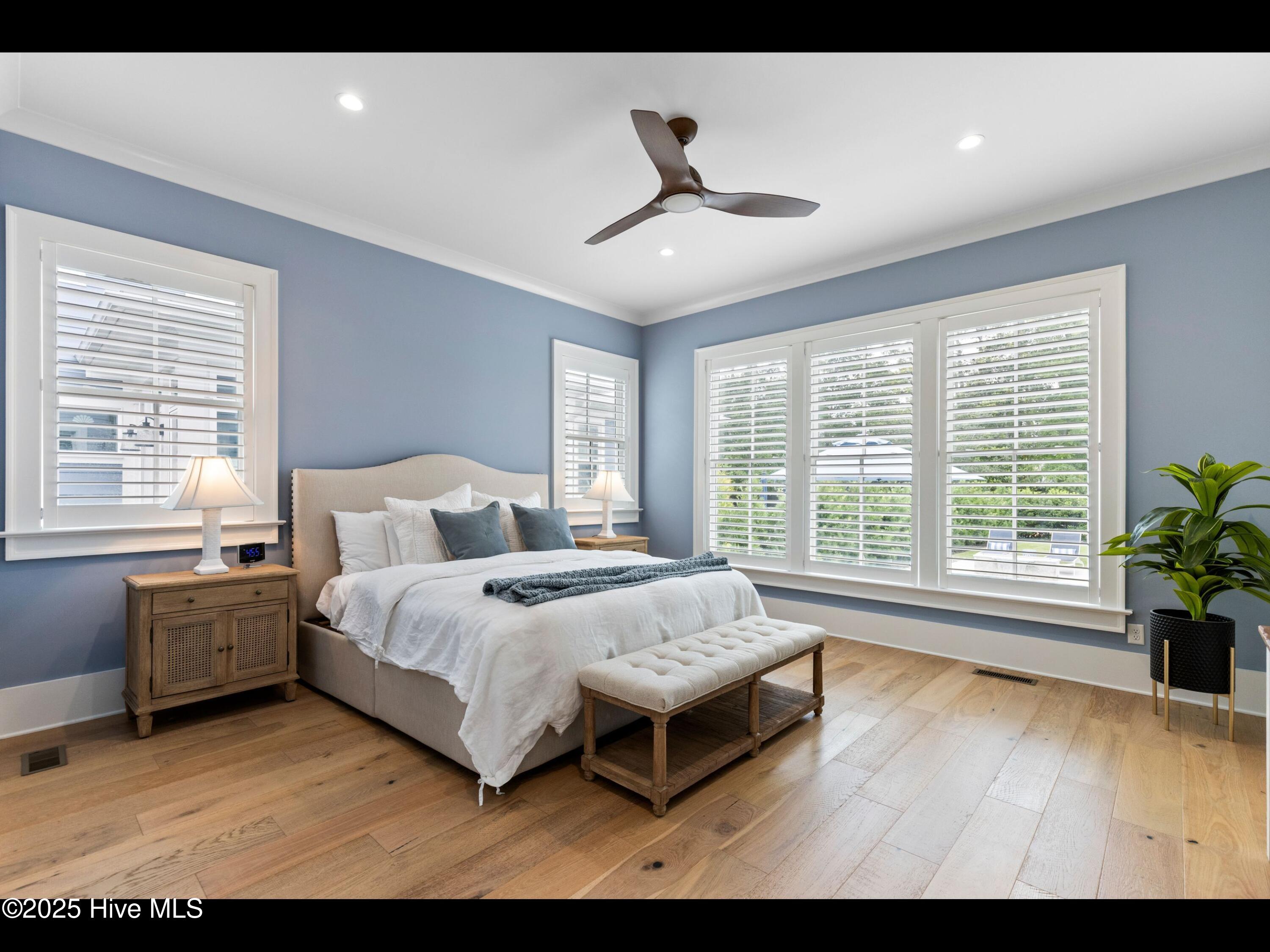 1012 Midnight Channel Road Wilmington, NC 28403 - Photo 20 of 105 Primary Level Master Suite