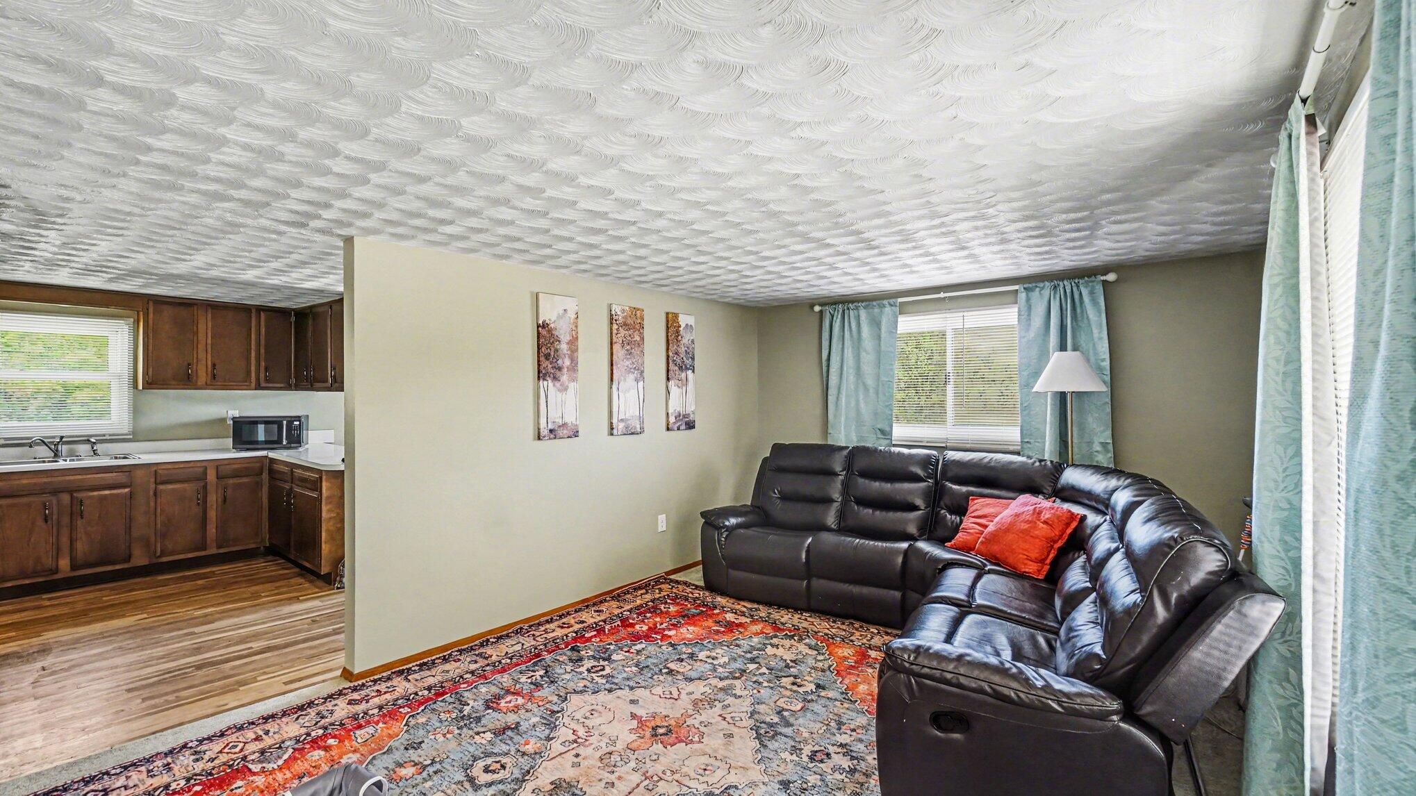 306 Trapp-Goffs Cor Road Winchester, KY 40391 - Photo 7 of 31 007_file_2714