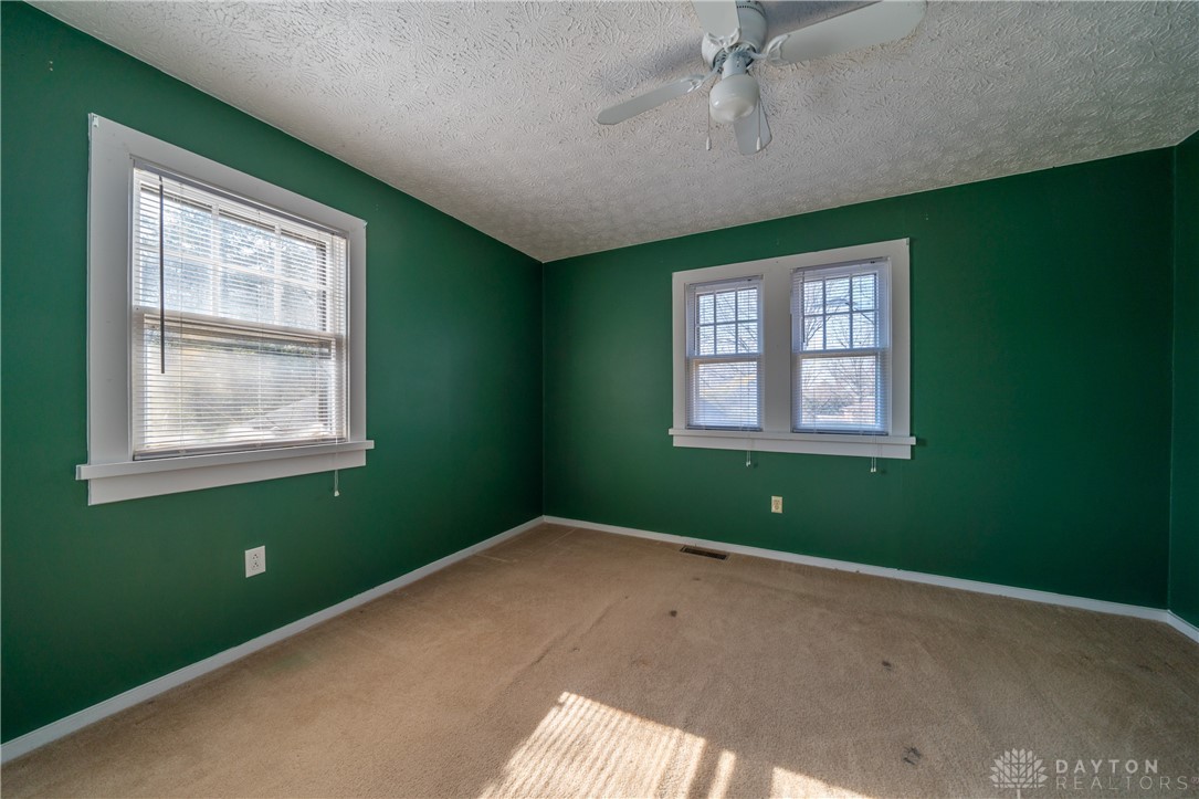 1325 Mayapple Avenue Riverside, OH 45432 - Photo 14 of 42