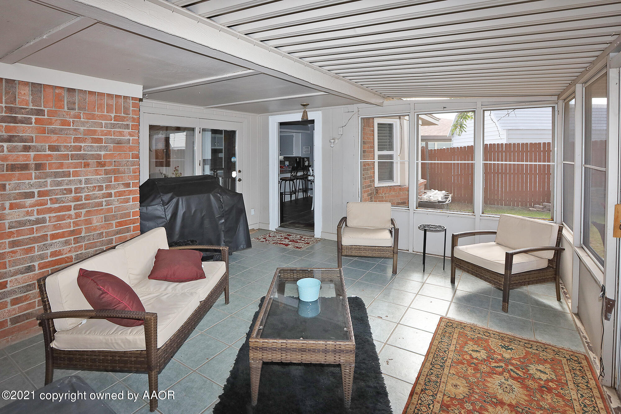 5706 Hillside Road Amarillo, TX 79109 - Photo 14 of 30 Sunroom