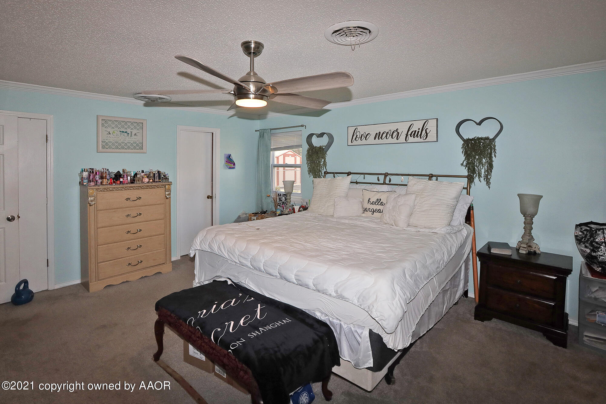 5706 Hillside Road Amarillo, TX 79109 - Photo 16 of 30 Master Bedroom