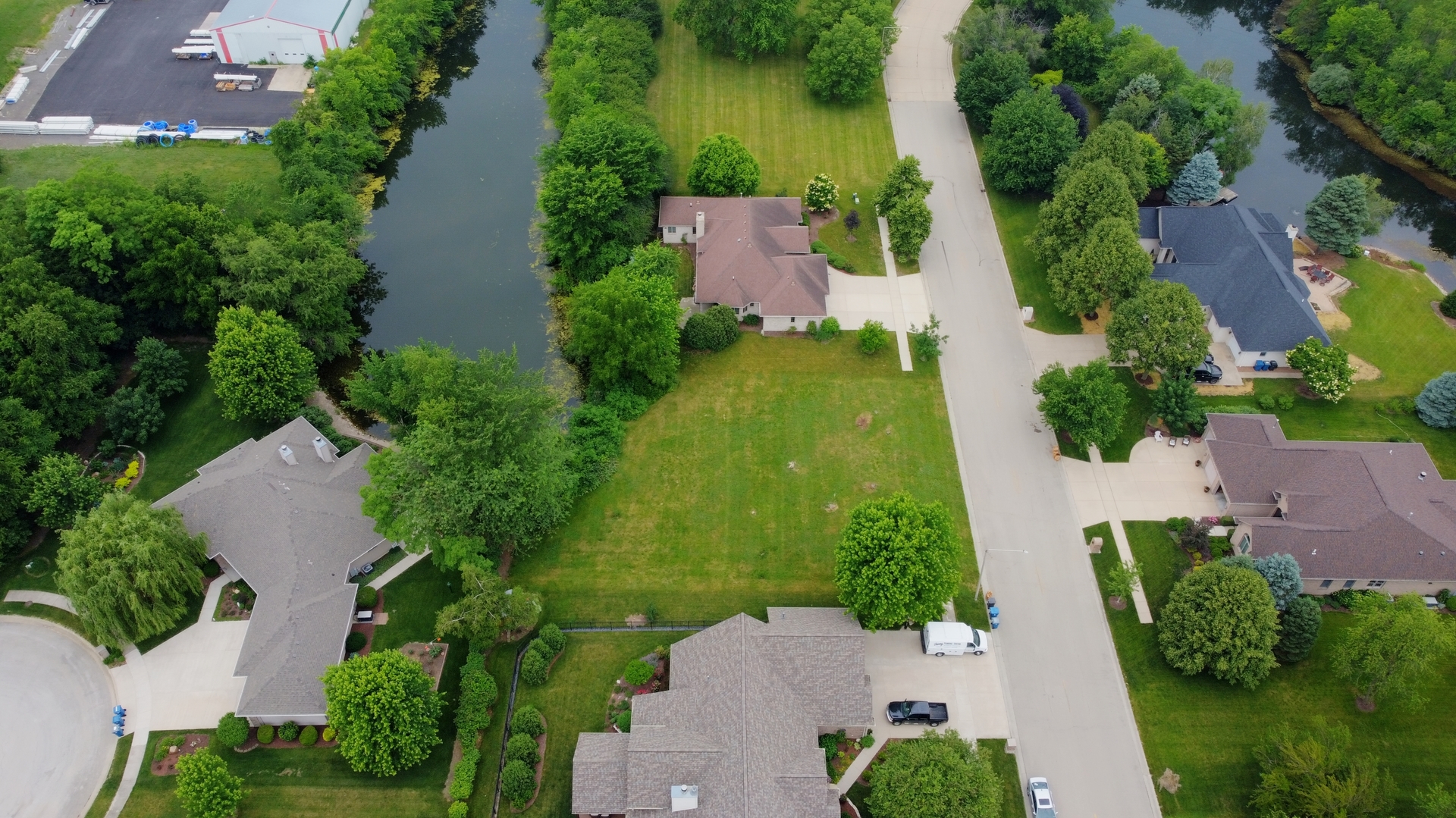 401 Jennings Drive Morris, IL 60450 - Photo 9 of 9 an aerial view of a house