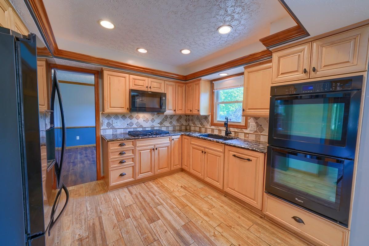 2142 Stancrest Road Dublin, OH 43016 - Photo 18 of 47 Gallery Image 18