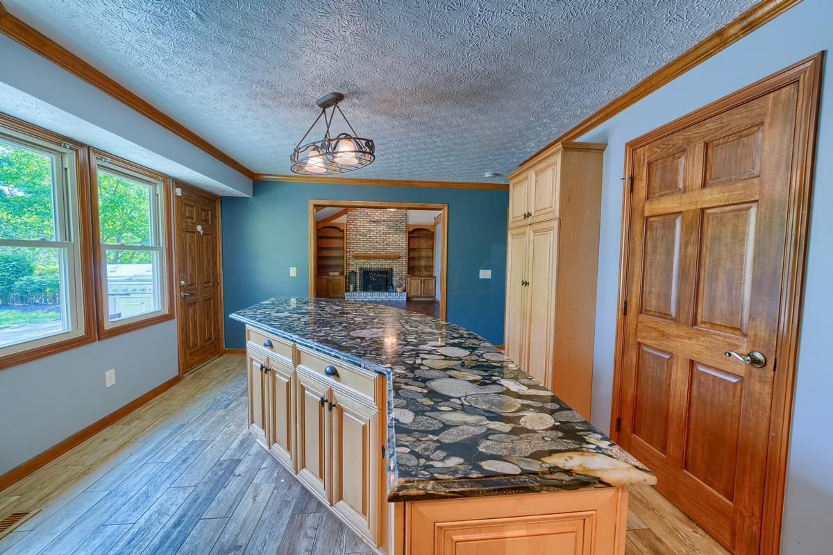 2142 Stancrest Road Dublin, OH 43016 - Photo 20 of 47 Gallery Image 20