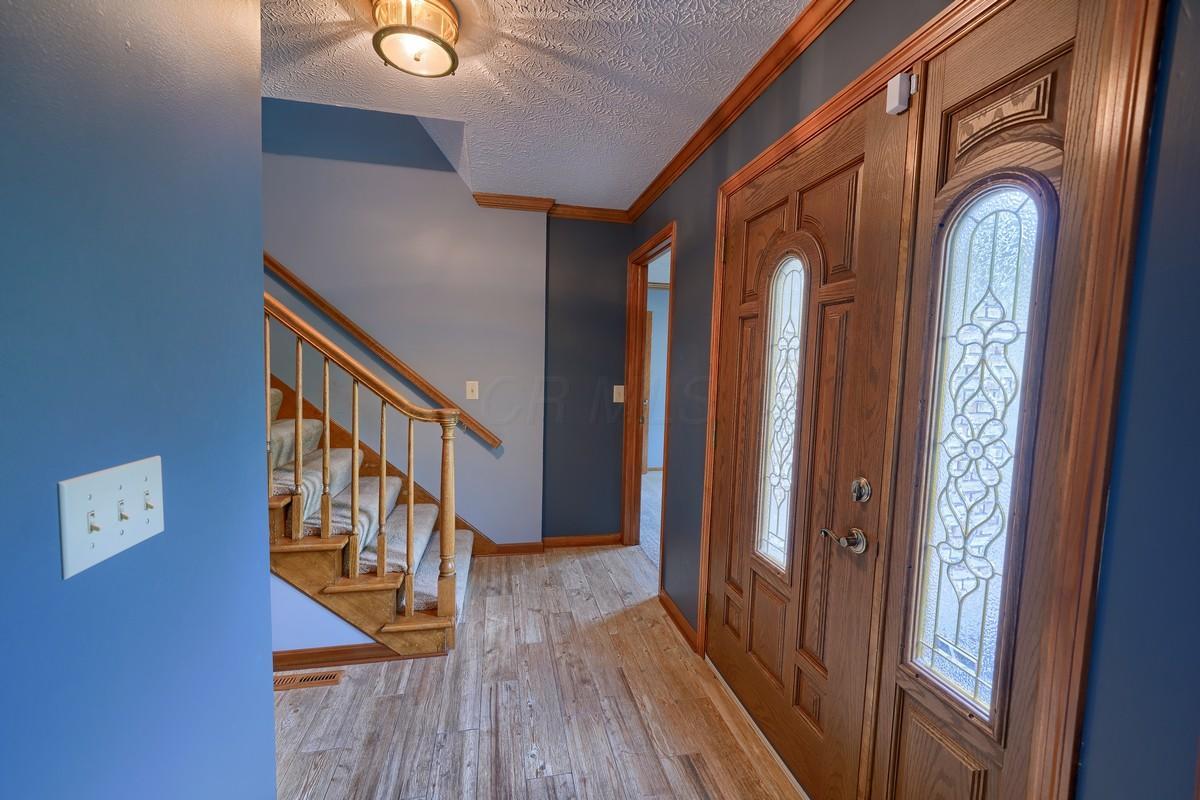 2142 Stancrest Road Dublin, OH 43016 - Photo 10 of 47 Gallery Image 10