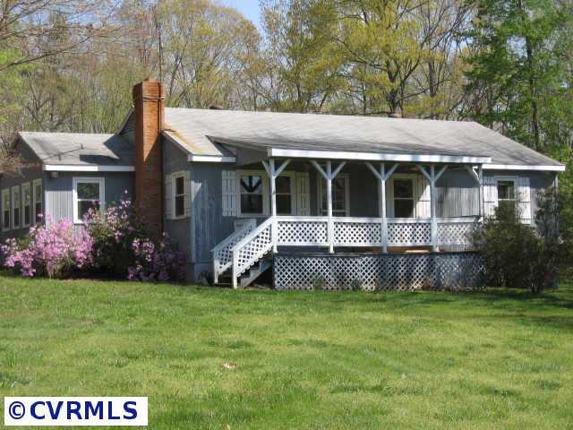 3810 Riddles Bridge Road Goochland, VA 23063 - Photo 1 of 10 Exterior Front