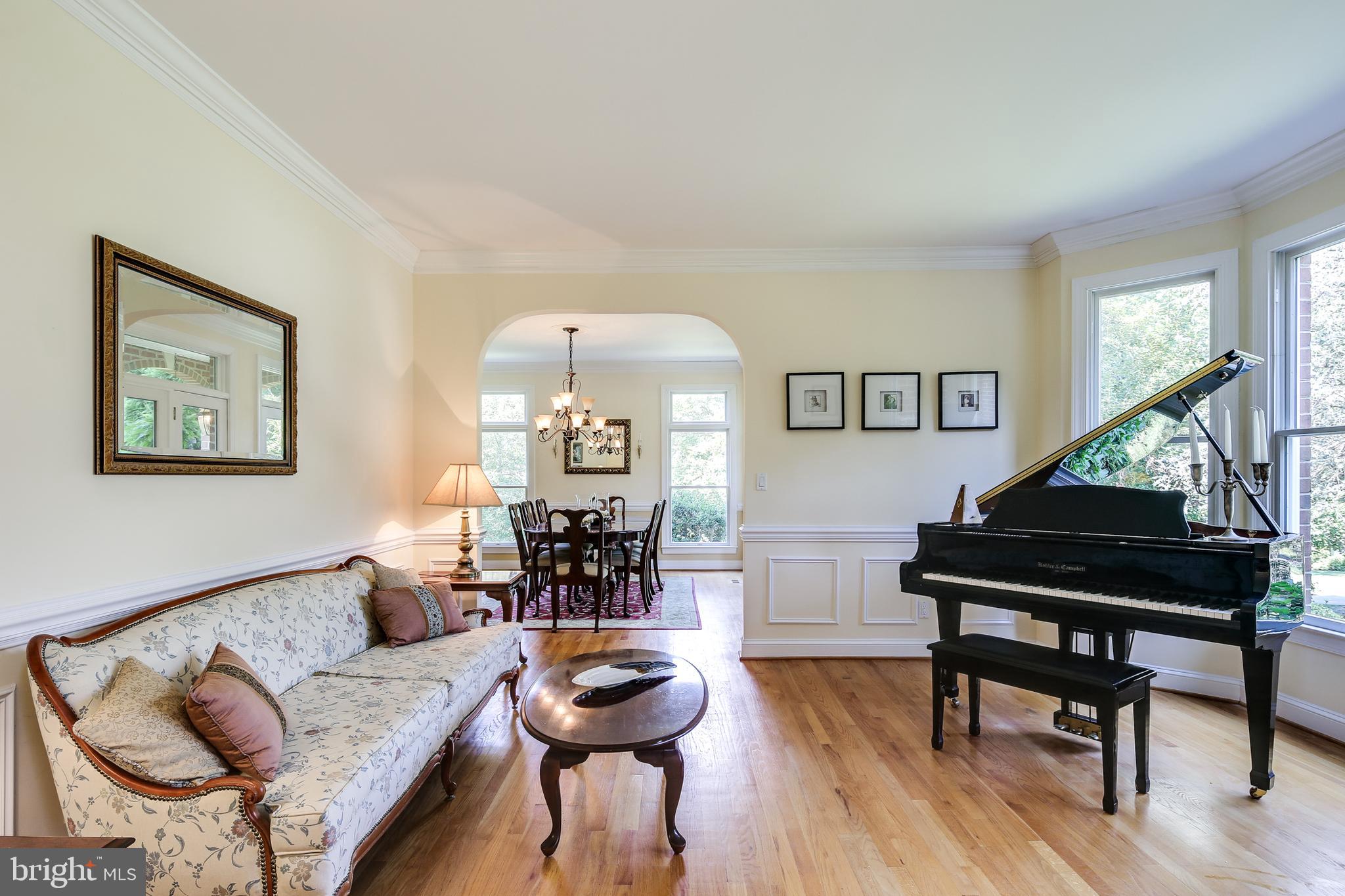231 Rugby Road Arnold, MD 21012 - Photo 5 of 42 Formal Living Room