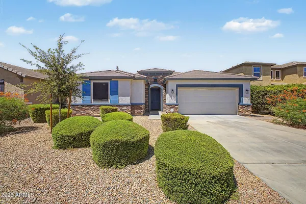 $455,000 | 744 West Desert Hollow Drive, San Tan Valley, AZ 85143