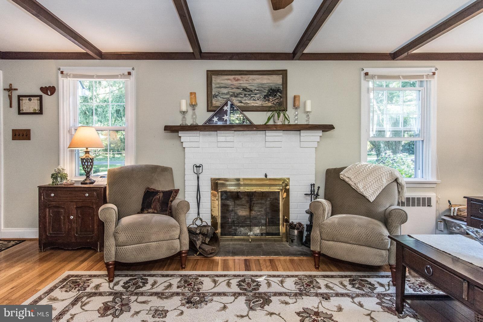 112 Fairhill Road Huntingdon Valley, PA 19006 - Photo 10 of 86 Gallery Image 10