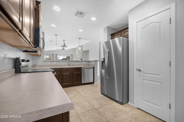 $569,000 | 2315 East Hazeltine Way, Gilbert, AZ 85298