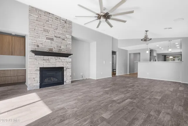 $569,000 | 2315 East Hazeltine Way, Gilbert, AZ 85298