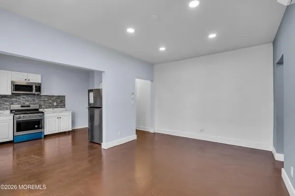 $2,250 | 922 4th Avenue, Unit 2B, Asbury Park, NJ 07712