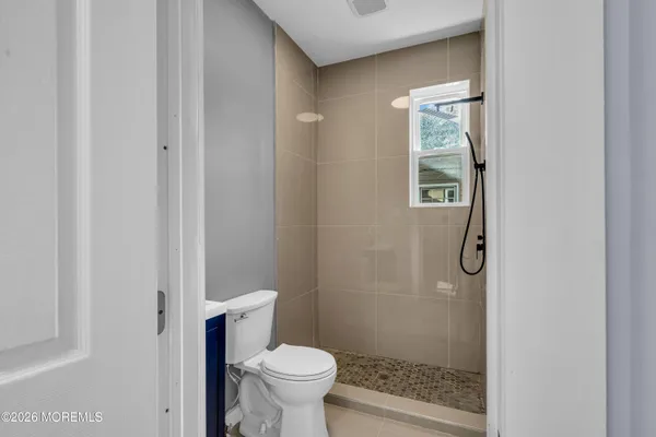 $2,250 | 922 4th Avenue, Unit 2B, Asbury Park, NJ 07712