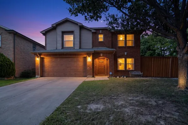 $450,000 | 1930 Bishop Hill, Little Elm, TX 75036