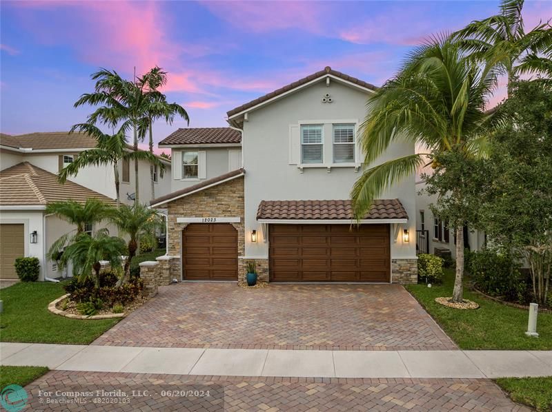 12023 Northwest 82nd St  