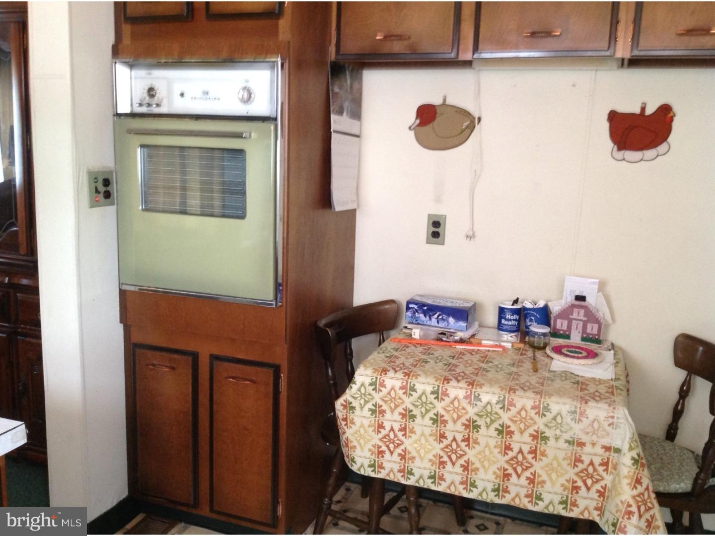 417 Cleveland Avenue Riverside, NJ 08075 - Photo 10 of 21