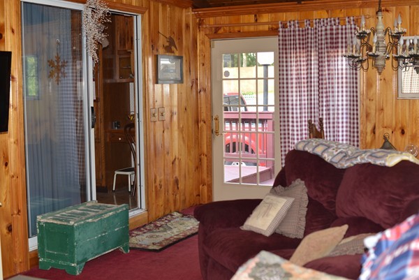 468 Mendon Road Attleboro, MA 02703 - Photo 16 of 28 Gallery Image 16