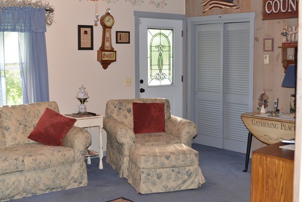 468 Mendon Road Attleboro, MA 02703 - Photo 20 of 28 Gallery Image 20