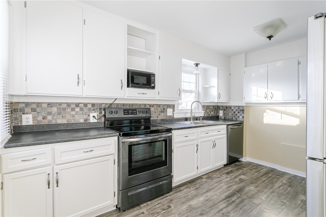 43 Brett Road Irondequoit, NY 14609 - Photo 4 of 17