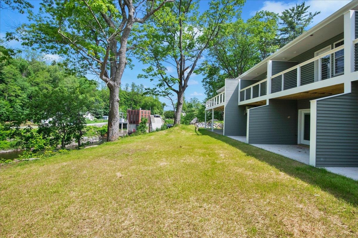 7 River Street, Unit 7 Milton, VT 05468 - Photo 28 of 38