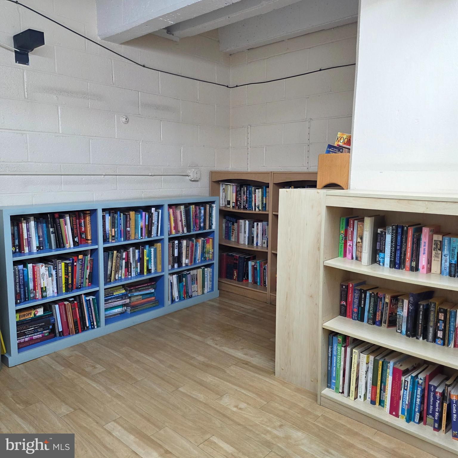 1435 4th Street Southwest, Unit B617 Washington, DC 20024 - Photo 21 of 30 Community Library