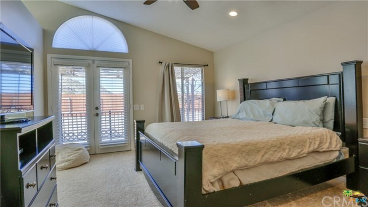 7750 Wesley Road Joshua Tree, CA 92252 - Photo 14 of 22 Master suite 1