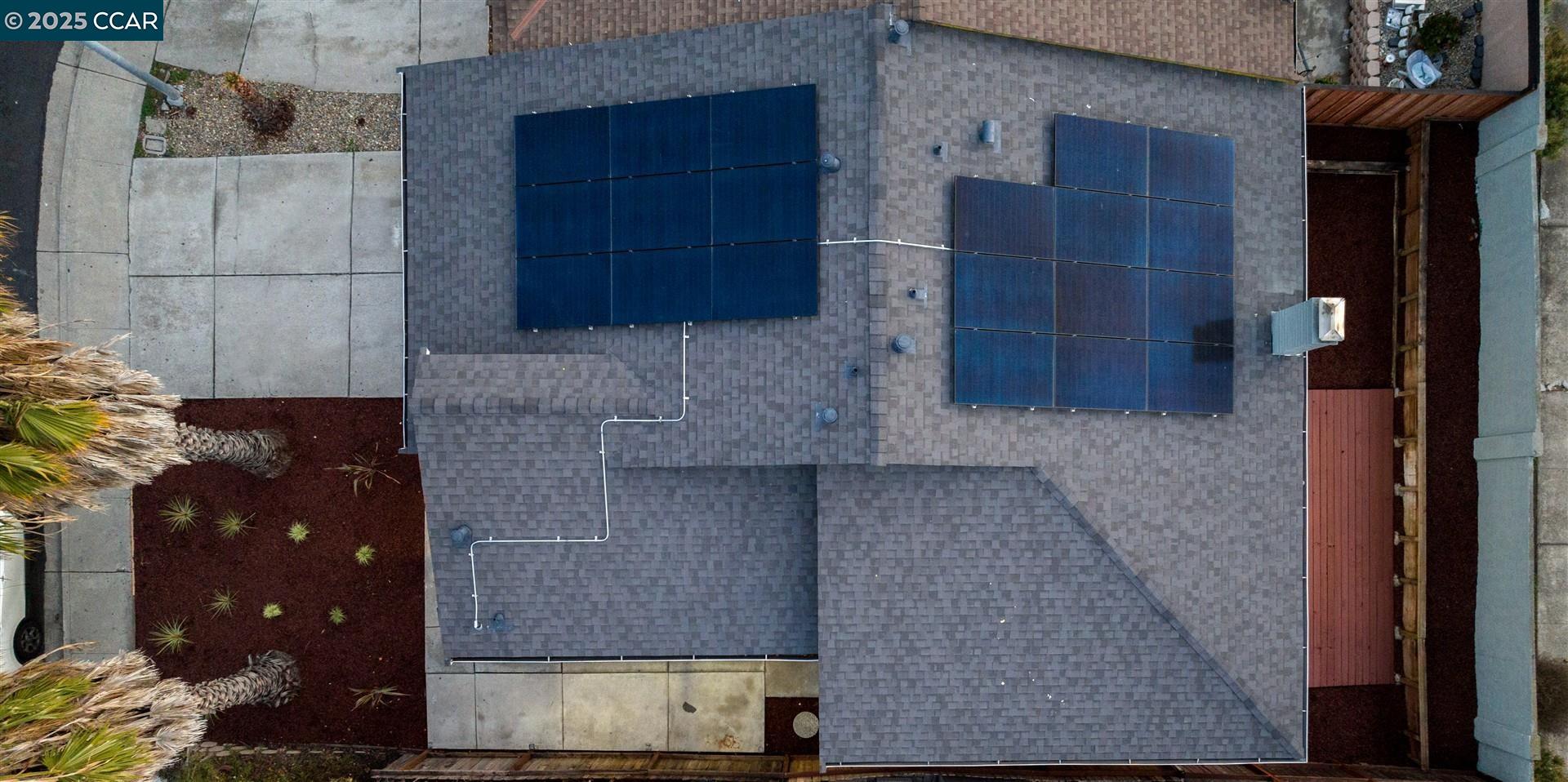 3575 Desanie Circle Bay Point, CA 94565 - Photo 3 of 37 a kitchen with wooden cabinets