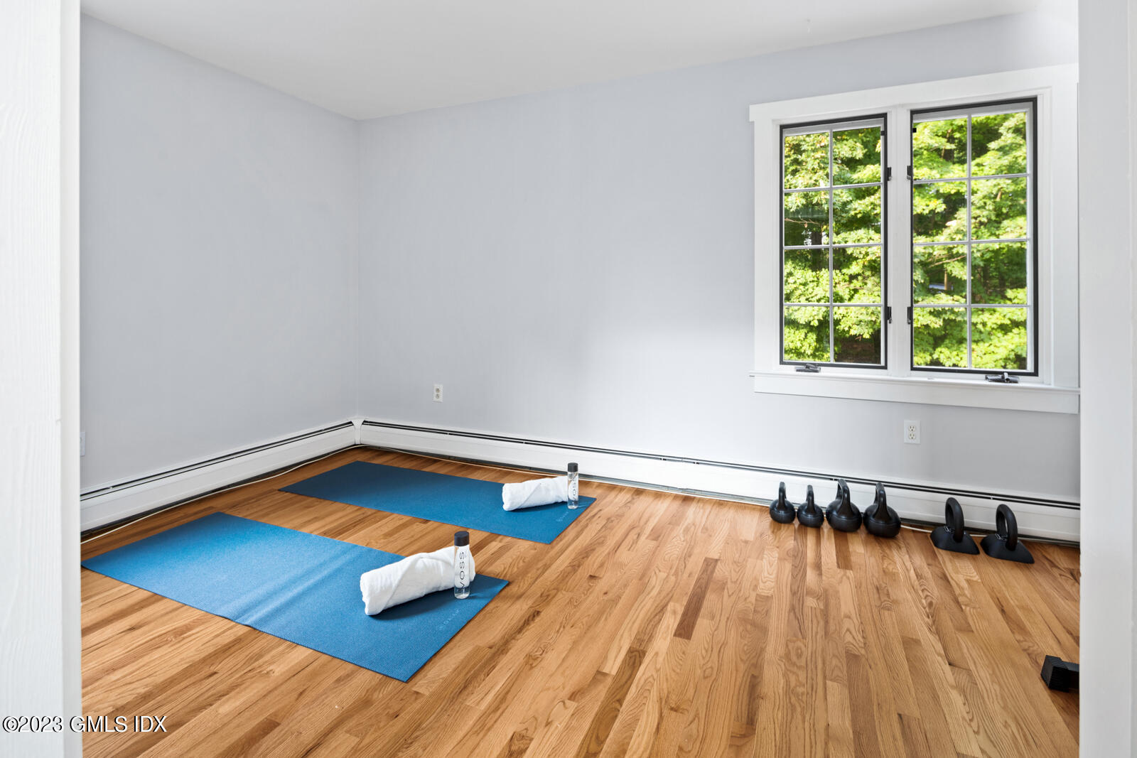22 Drummer Lane Redding, CT 06896 - Photo 17 of 40 a room with wooden floor