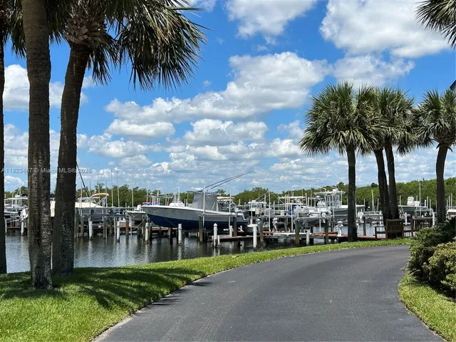 $2,075 | 5151 North Hwy A1A, Unit 113, Fort Pierce, FL 34949