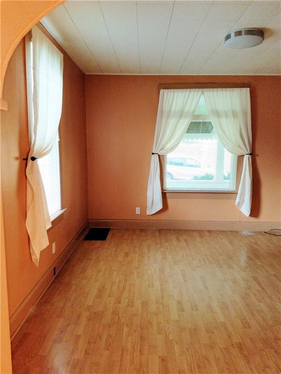 406 West Main Street Rural Valley, PA 16249 - Photo 3 of 23