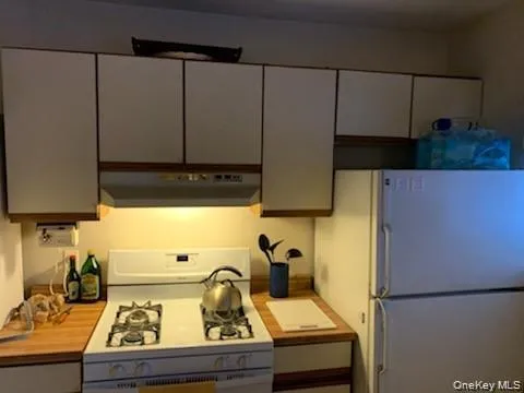 $205,000 | 276 Temple Hill Road, Unit 2112, New Windsor, NY 12553