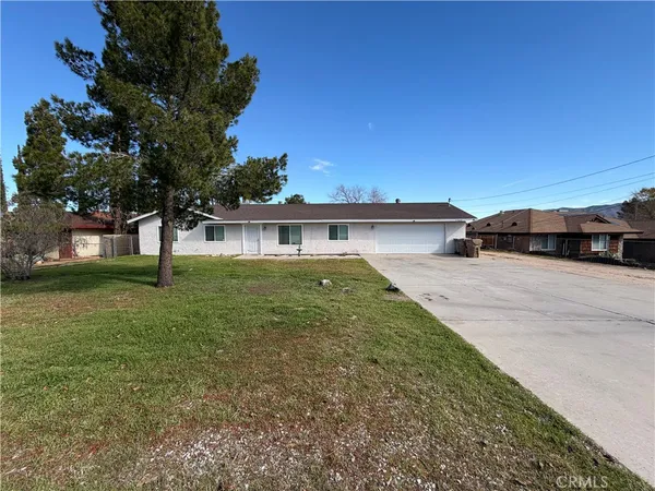 $399,996 | 17600 Orange Street, Hesperia, CA 92345