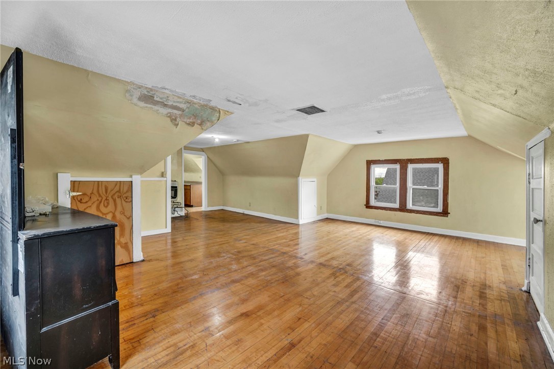 3408 Riverside Avenue Cleveland, OH 44109 - Photo 32 of 40