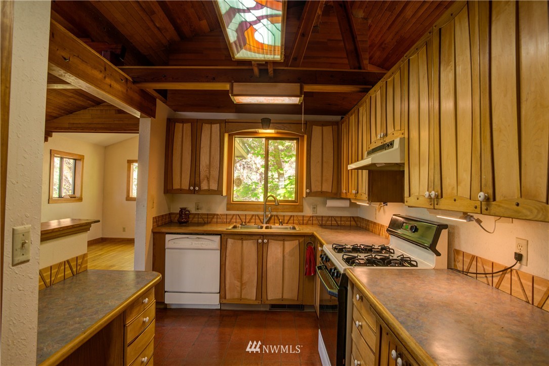1092 Thomas Road Ellensburg, WA 98926 - Photo 3 of 25 Gallery Image 3