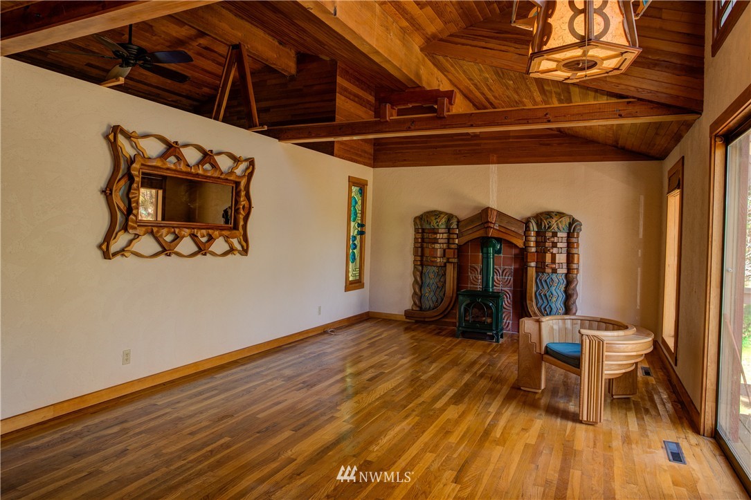 1092 Thomas Road Ellensburg, WA 98926 - Photo 4 of 25 Gallery Image 4