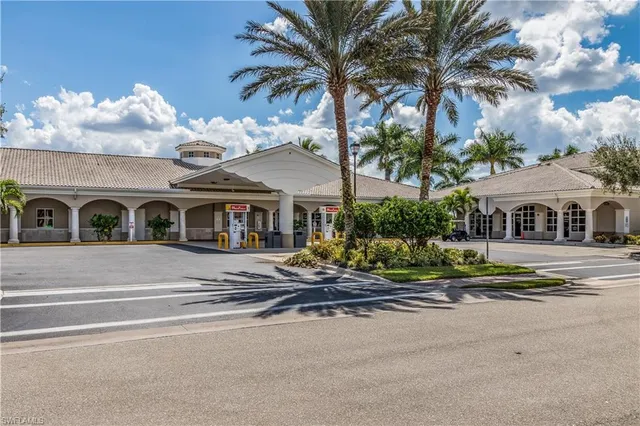 $729,000 | 5292 Hawkesbury Way, Naples, FL 34119