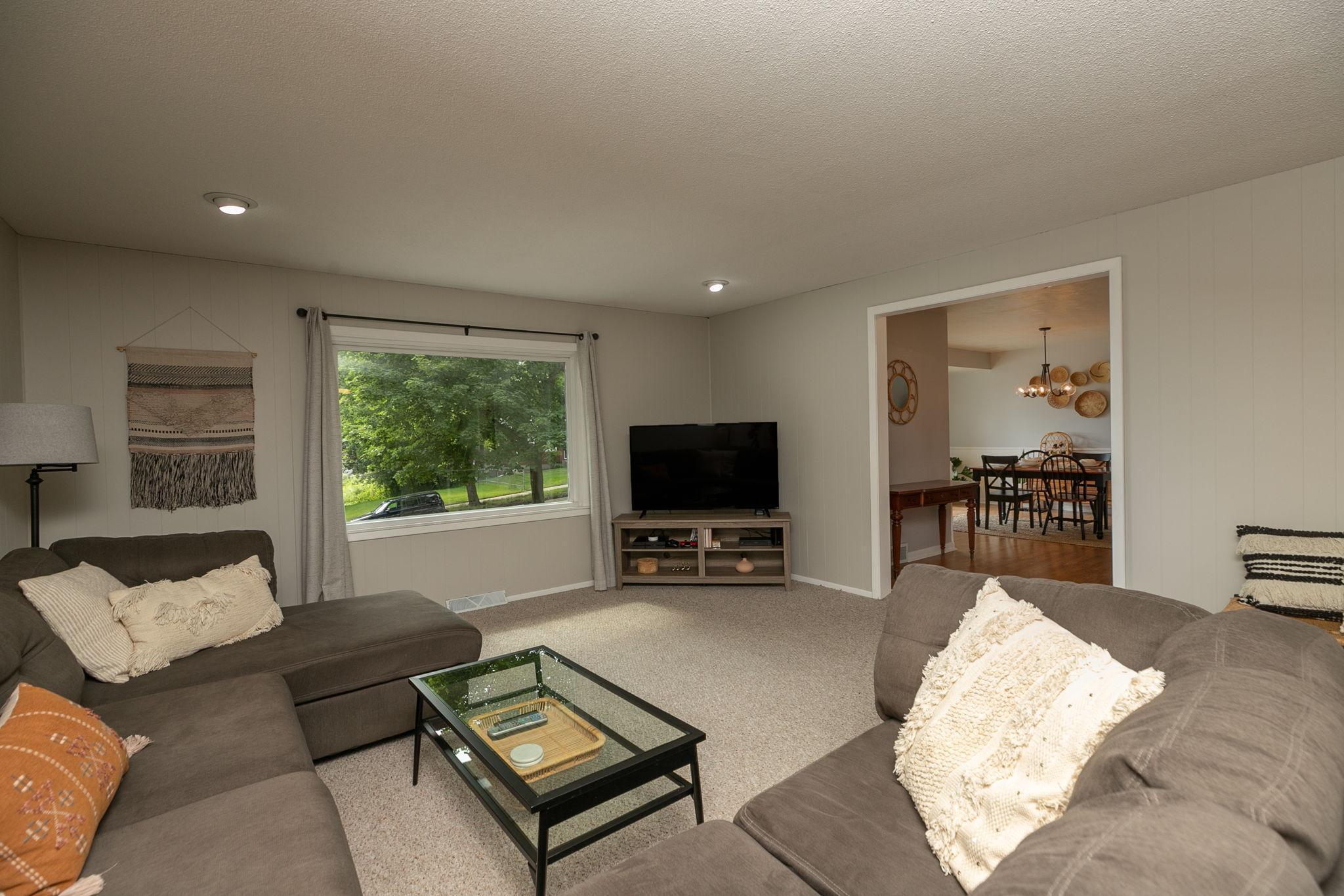 1608 2nd Avenue Northeast Rochester, MN 55906 - Photo 3 of 35