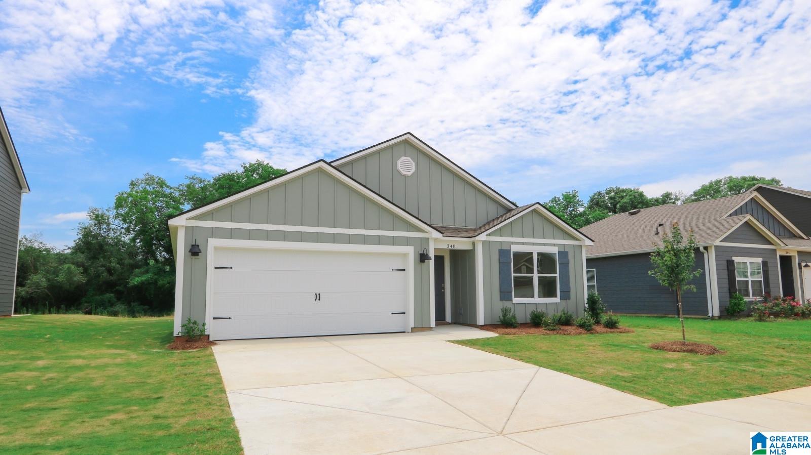 348 Koslin Loop Calera, AL 35040 - Photo 2 of 32