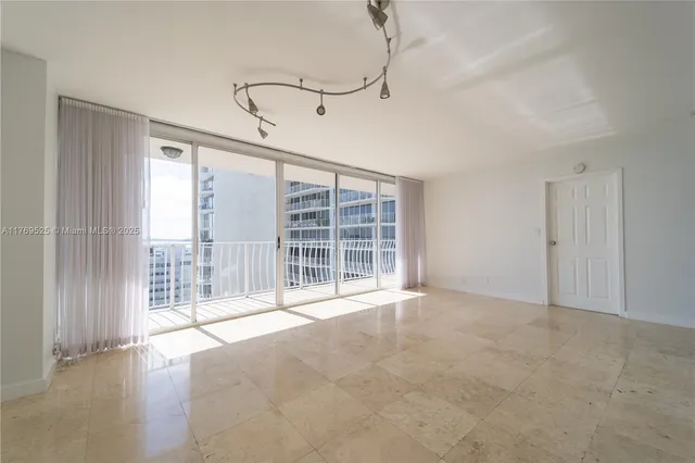 $450,000 | 7601 East Treasure Drive, Unit 1523, North Bay Village, FL 33141