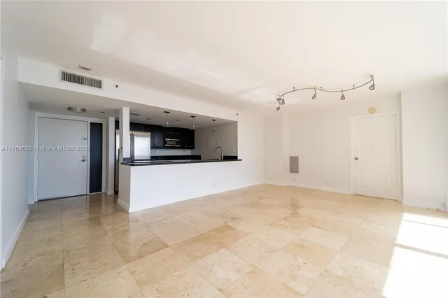 $450,000 | 7601 East Treasure Drive, Unit 1523, North Bay Village, FL 33141