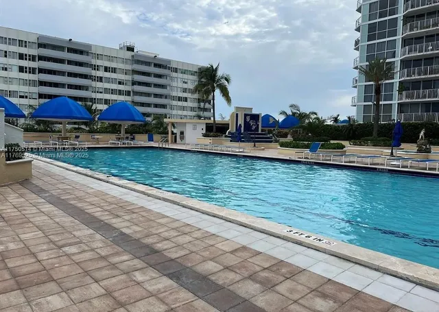 $450,000 | 7601 East Treasure Drive, Unit 1523, North Bay Village, FL 33141