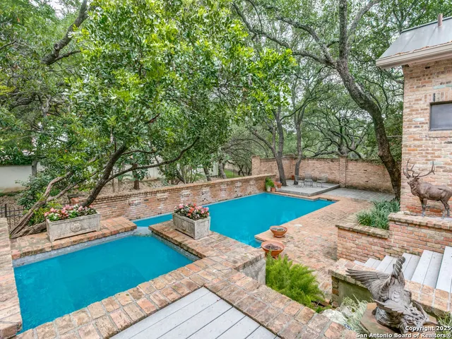 $1,225,000 | 11607 Elm Ridge Road, San Antonio, TX 78230