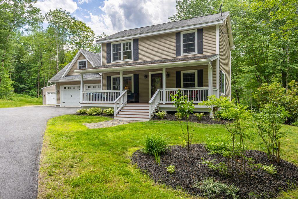 147 Spiller Hill Road Raymond, ME 04071 - Photo 3 of 44 3__V5A7903