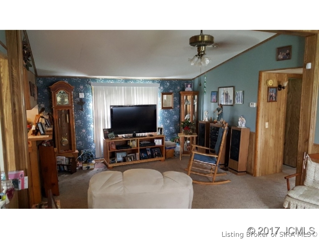 2496 South Hardy Mill Road Lexington, IN 47138 - Photo 2 of 7